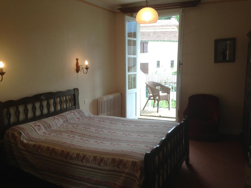 Hostellerie De La Poste Oust Quarto foto